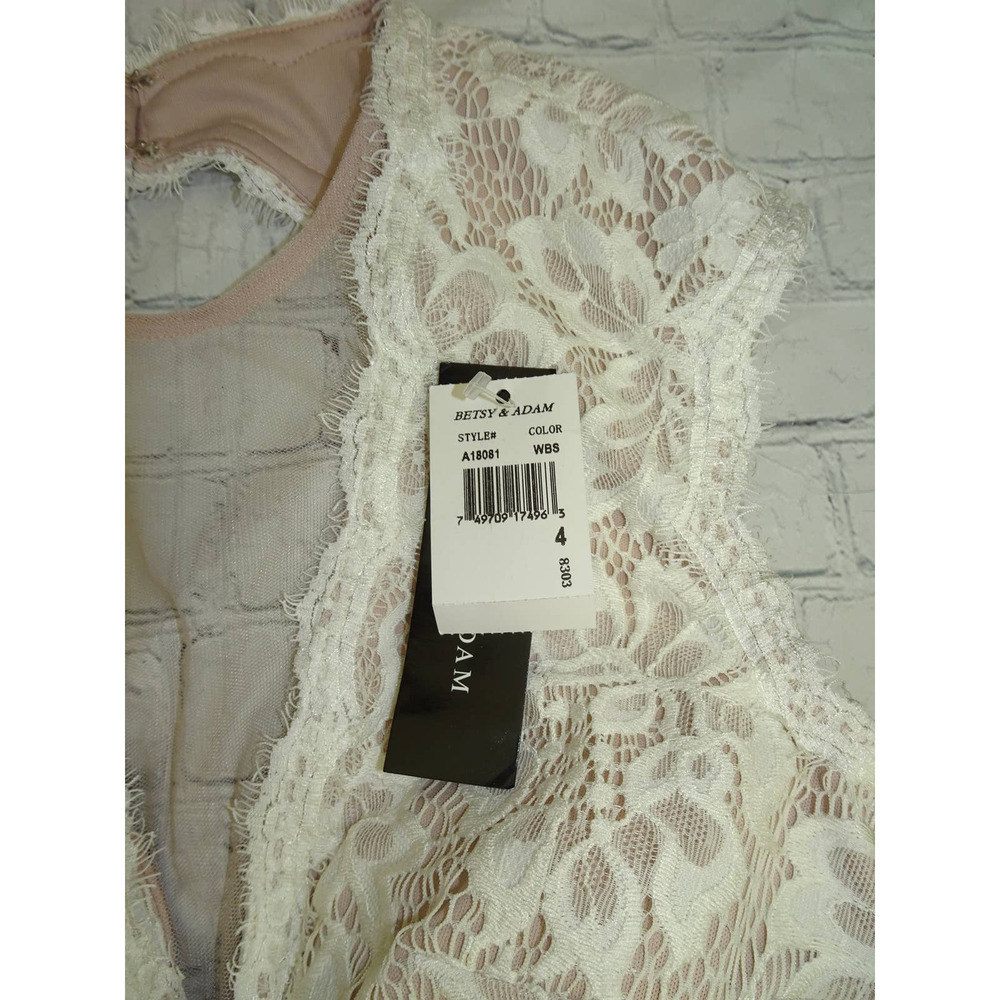 Betsy & Adam Peplum All Over Lace w/ Open Back Dress, Cream, 4 NWT - Picture 2 of 11